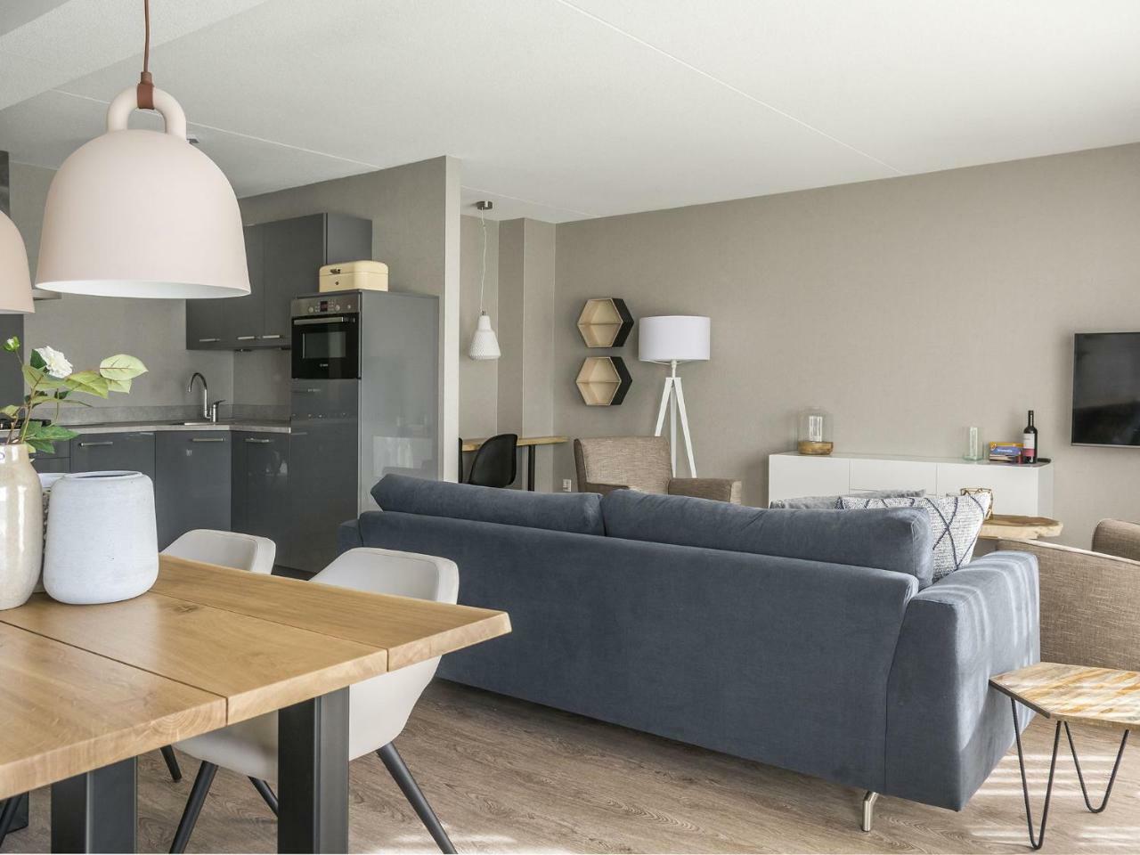 Spacious Farmhouse In De Cocksdorp With Private Terrace 外观 照片